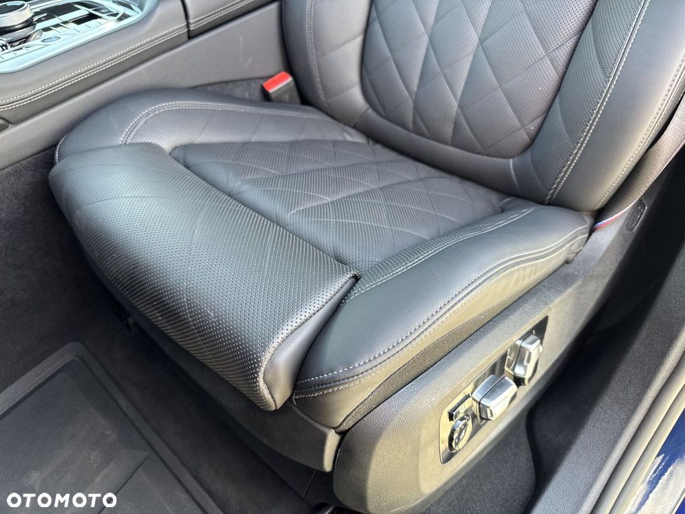 BMW X6 xDrive40d mHEV - 14