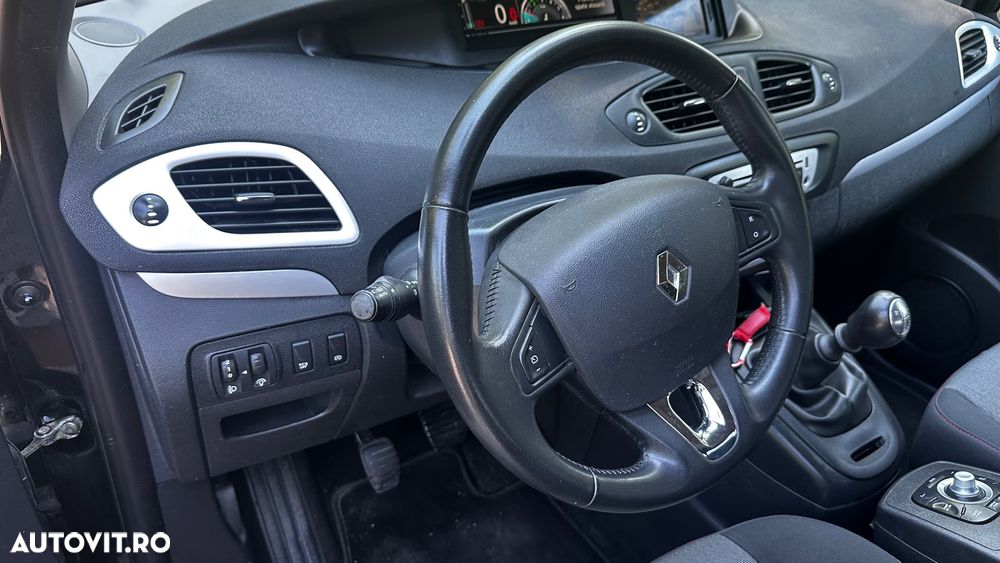 Renault Scenic - 20