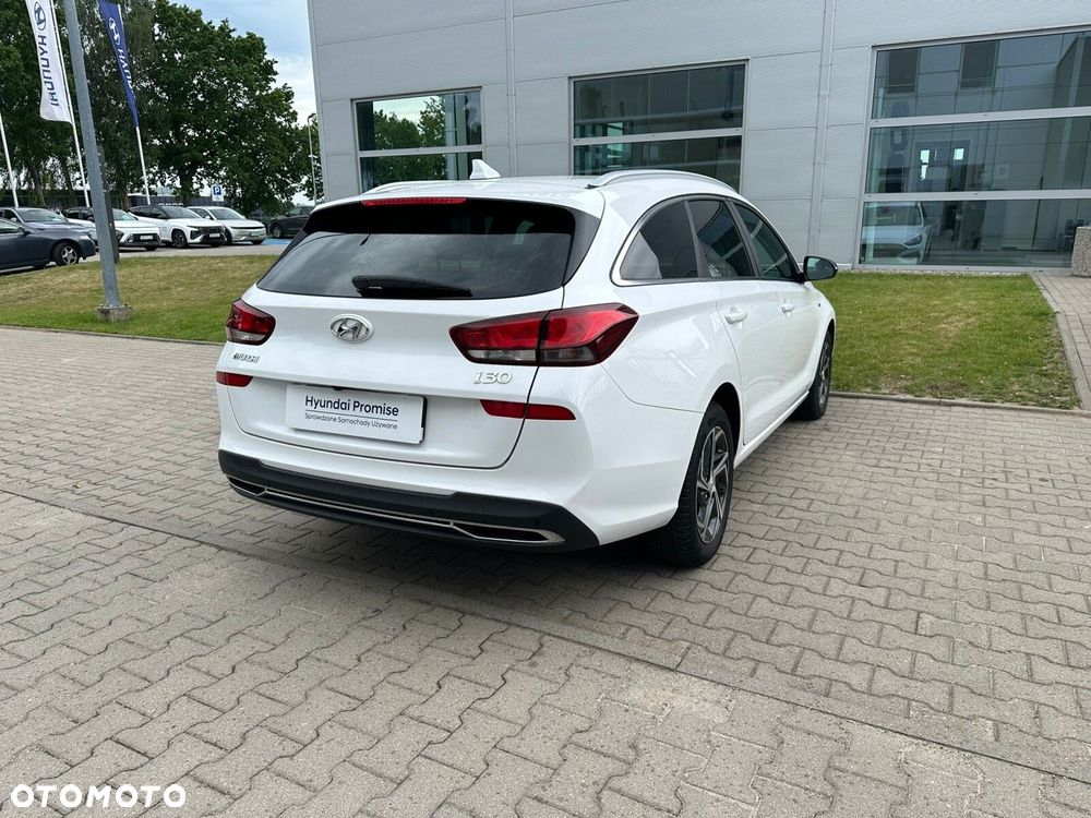 Hyundai i30 1.5 T-GDI 48V Smart - 9