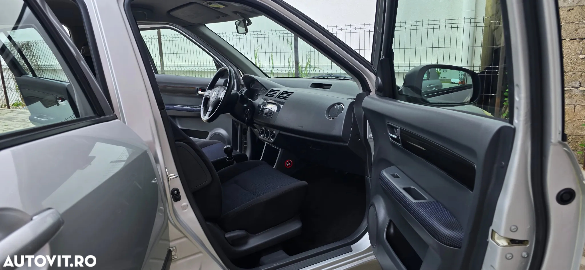 Suzuki Swift - 11