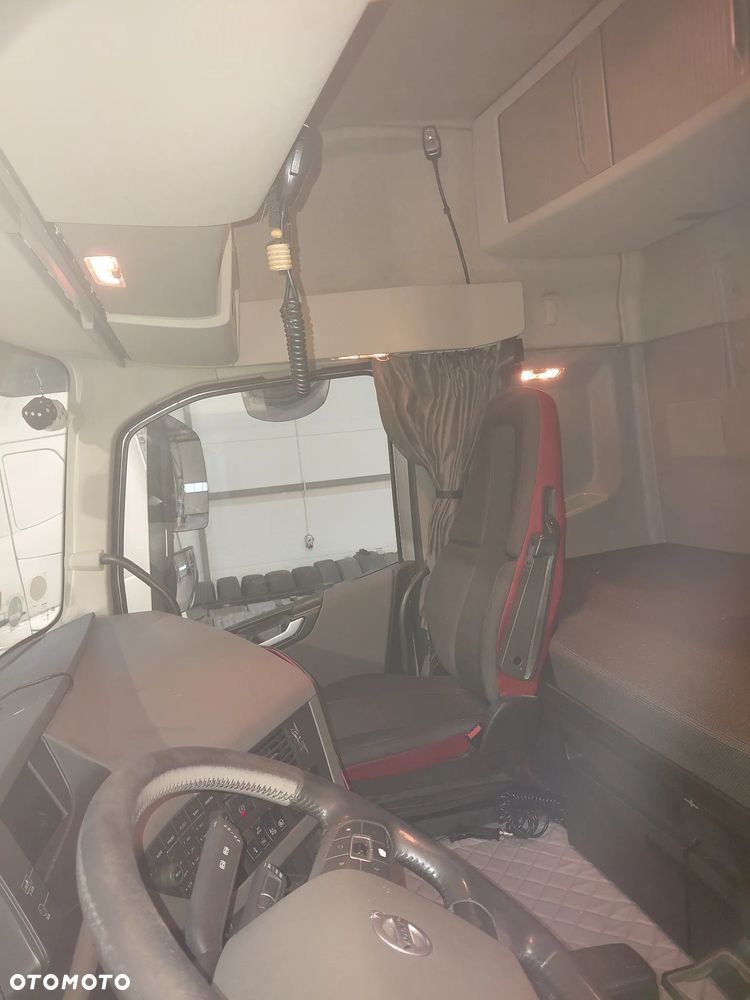 Volvo FH4 - 9