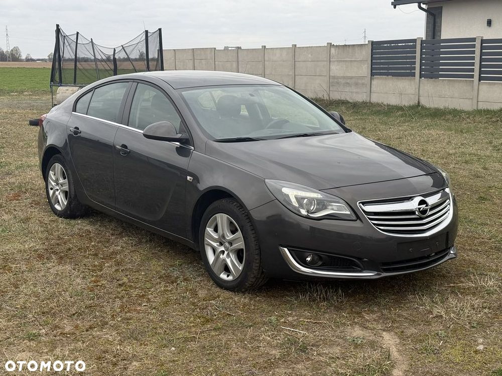 Opel Insignia 1.6 SIDI Turbo ecoFLEX Start/Stop Edition - 3