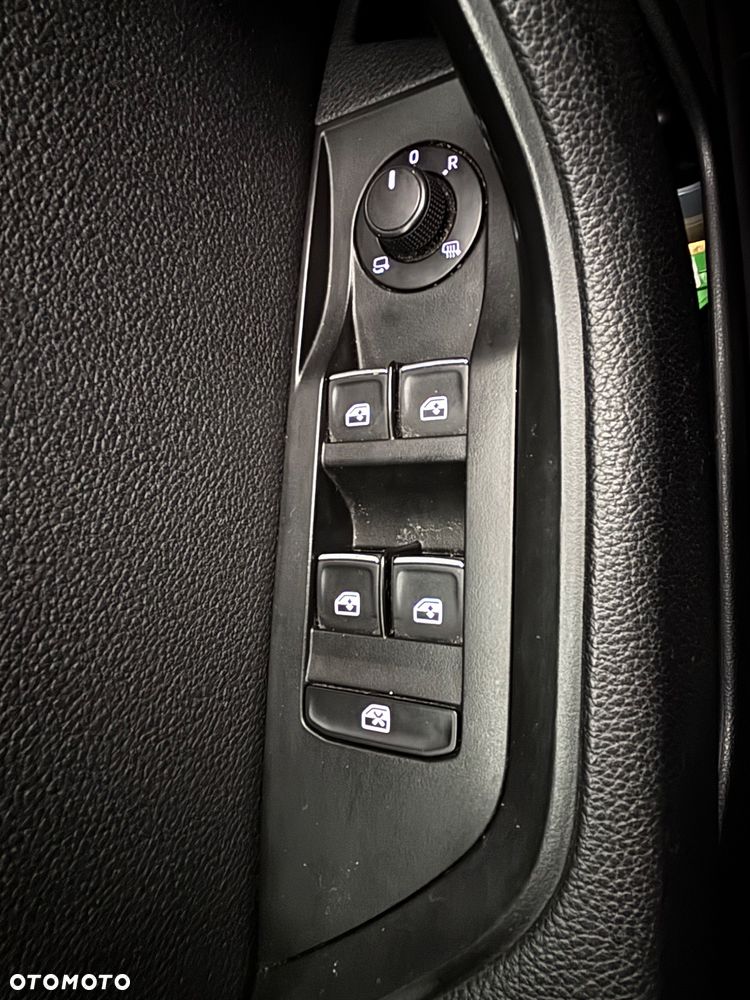 Skoda Superb 2.0 TDI Ambition DSG - 10
