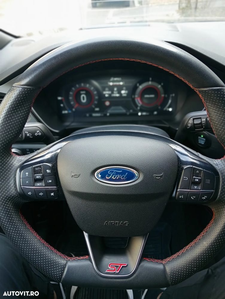 Ford Kuga 1.5 EcoBlue FWD ST Line X - 11