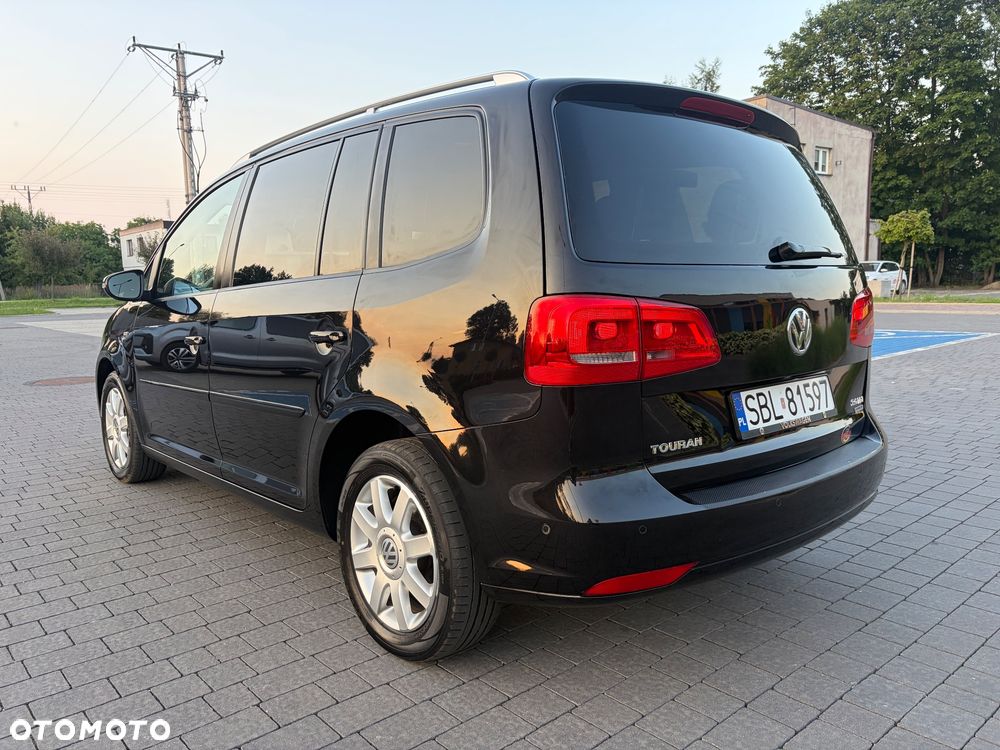 Volkswagen Touran 2.0 TDI DPF DSG Life - 3