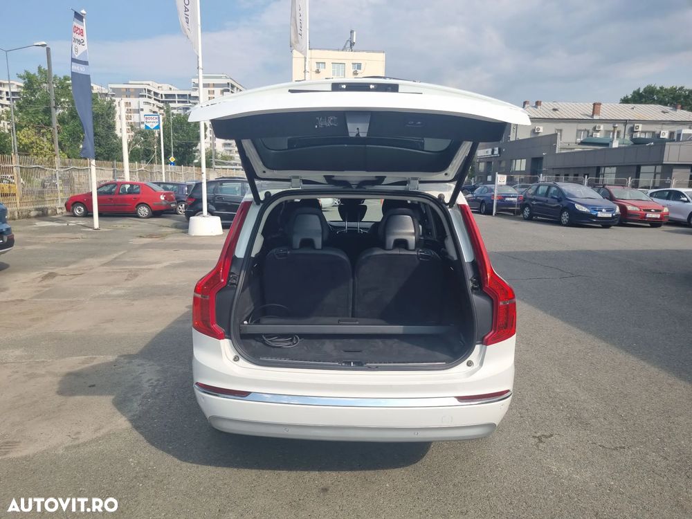 VOLVO XC90 2022 — imagine 14