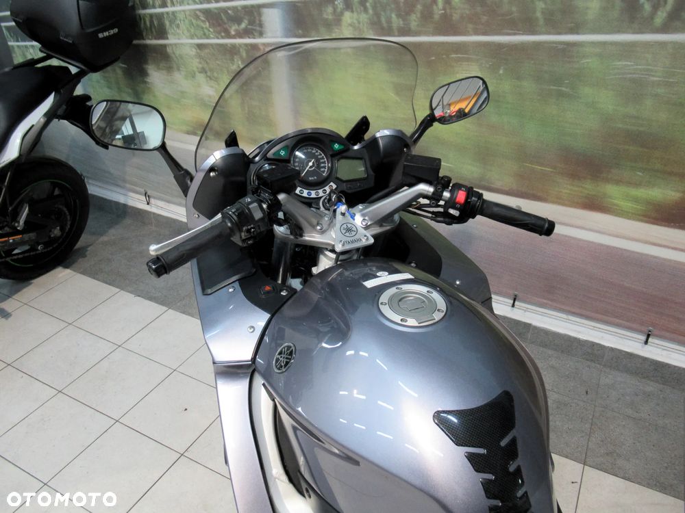 Yamaha FJR - 9