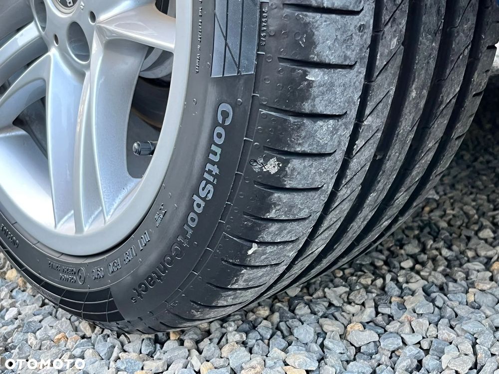 BMW Seria 5 - 25