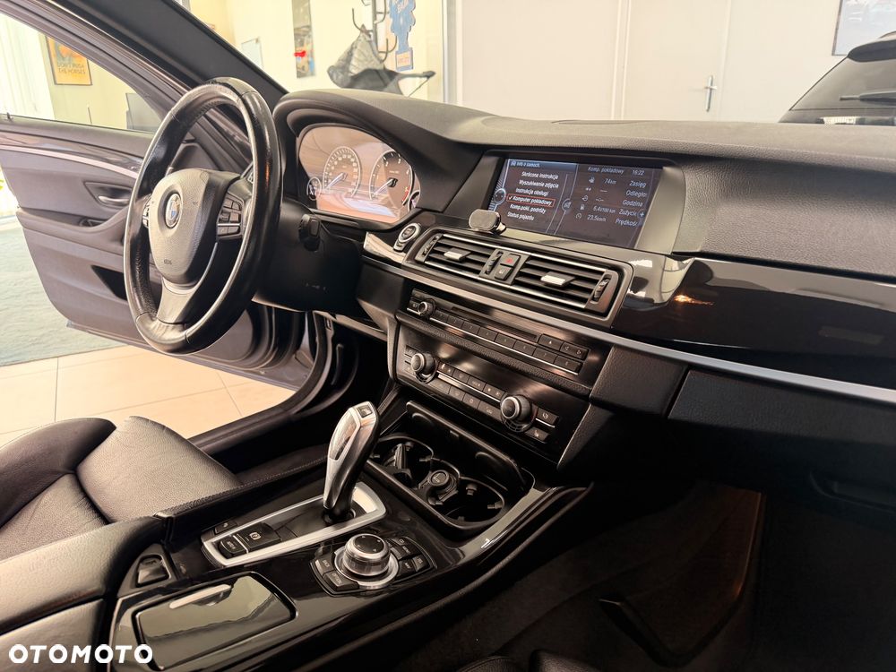 BMW Seria 5 - 28
