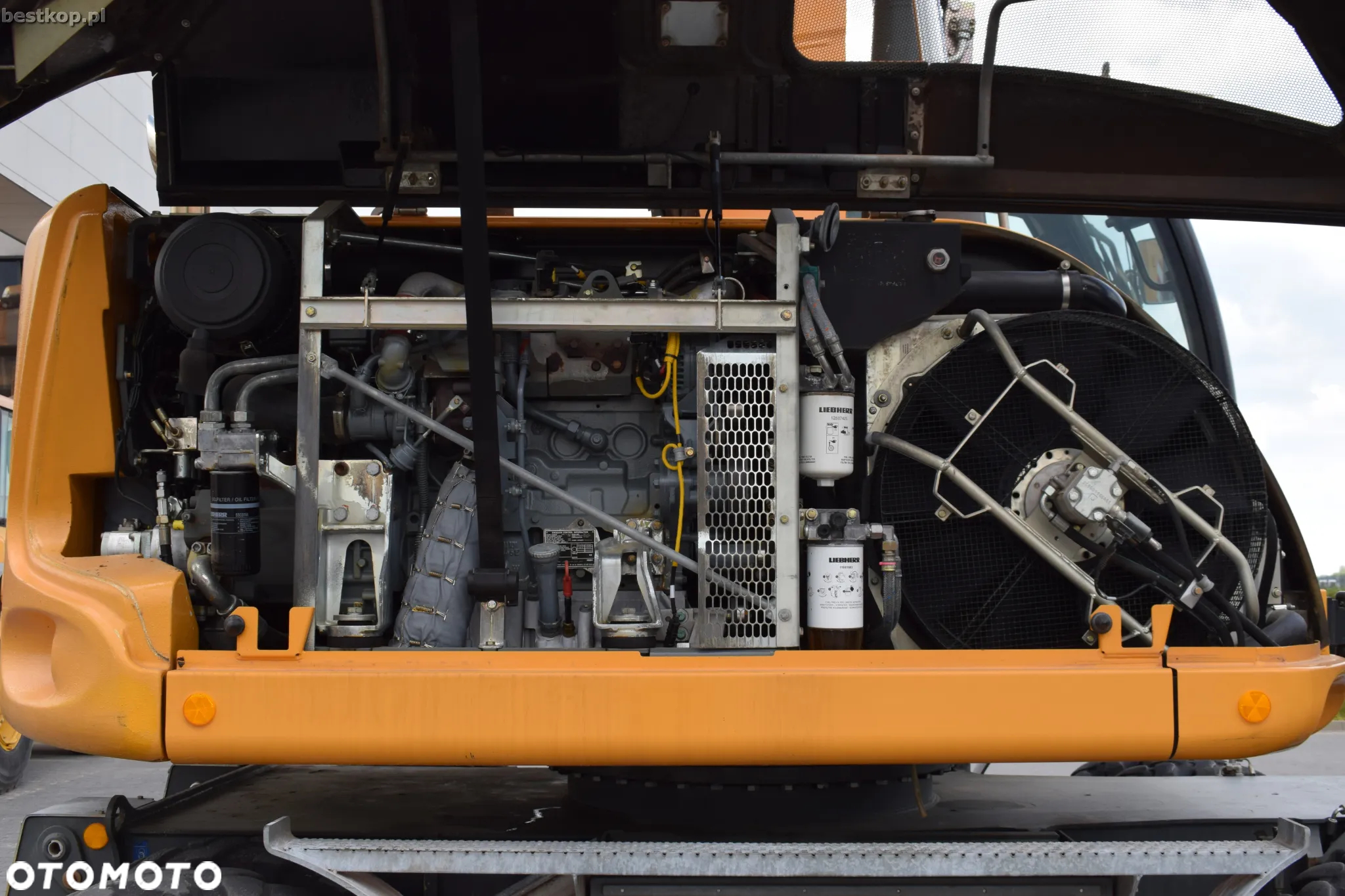 Liebherr A918 Compact Litronic - 38