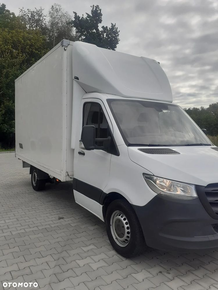 Mercedes-Benz Sprinter - 3