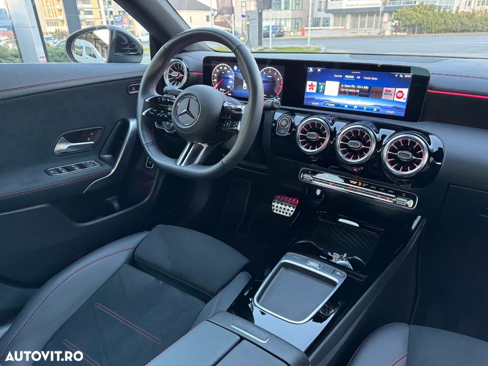 Mercedes-Benz CLA 180 7G-DCT AMG Line Advanced Plus - 11