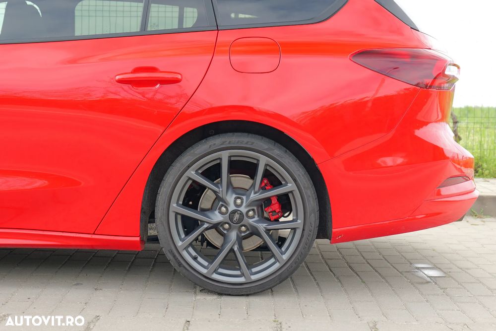 Ford Focus - 7