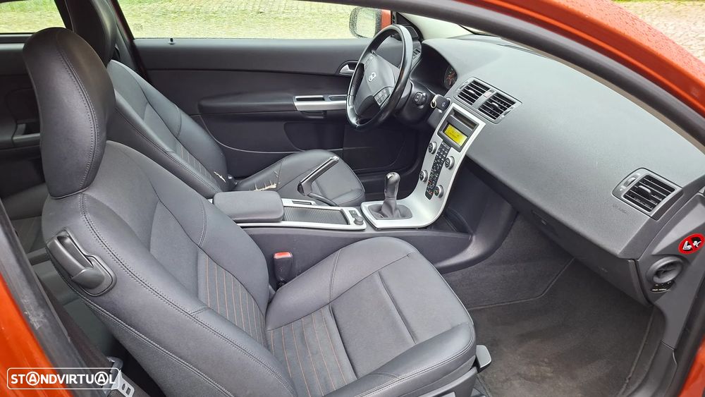 Volvo C30 1.6 D Drive Momentum - 10