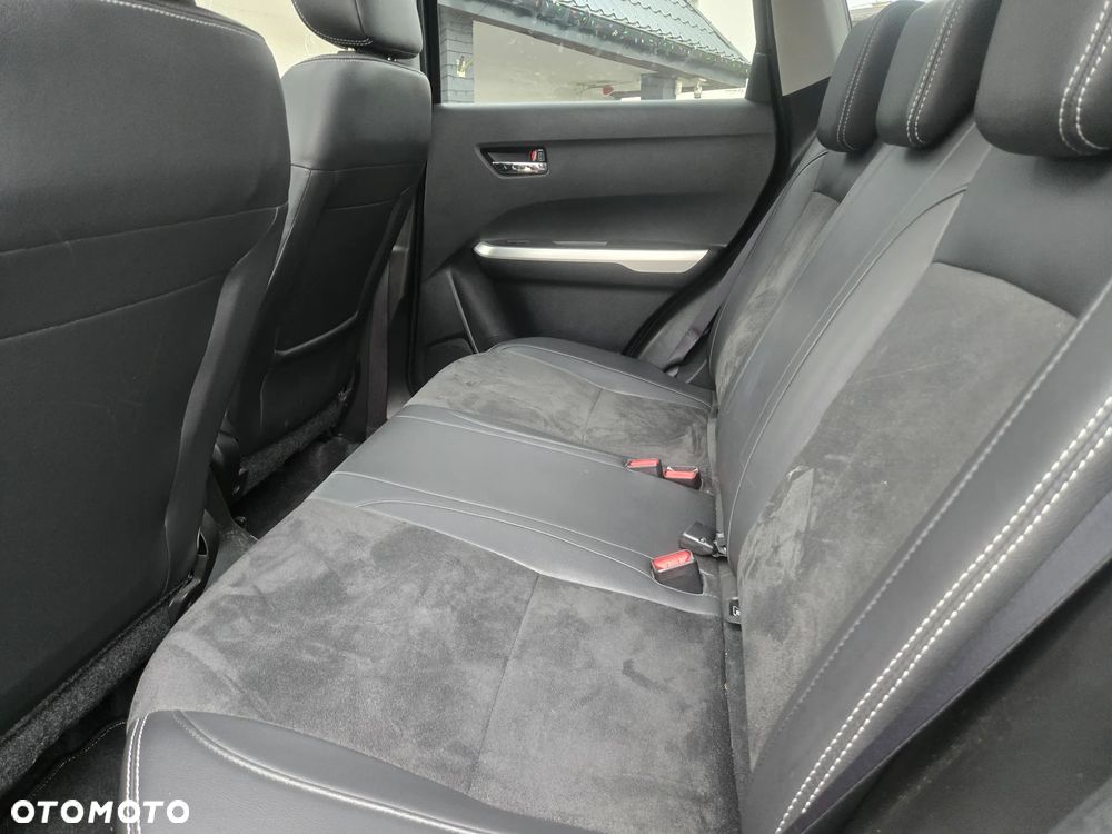 Suzuki Vitara 1.6 DDiS (4x4) Allgrip Comfort+ - 17