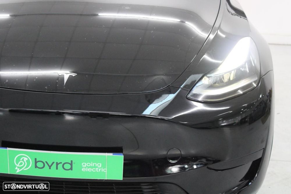 Tesla Model Y Standard - 3