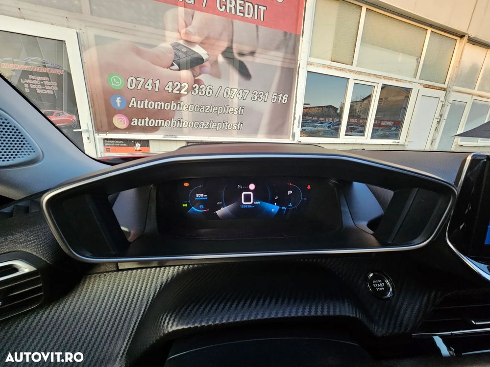 Peugeot 2008 1.5 BlueHDI EAT8 STT Allure Pack - 11