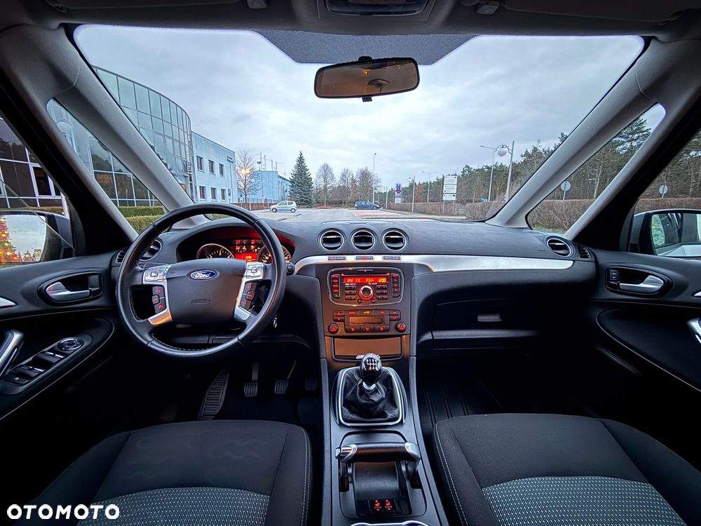 Ford Galaxy 1.6 TDCi DPF Start-Stop Trend - 13