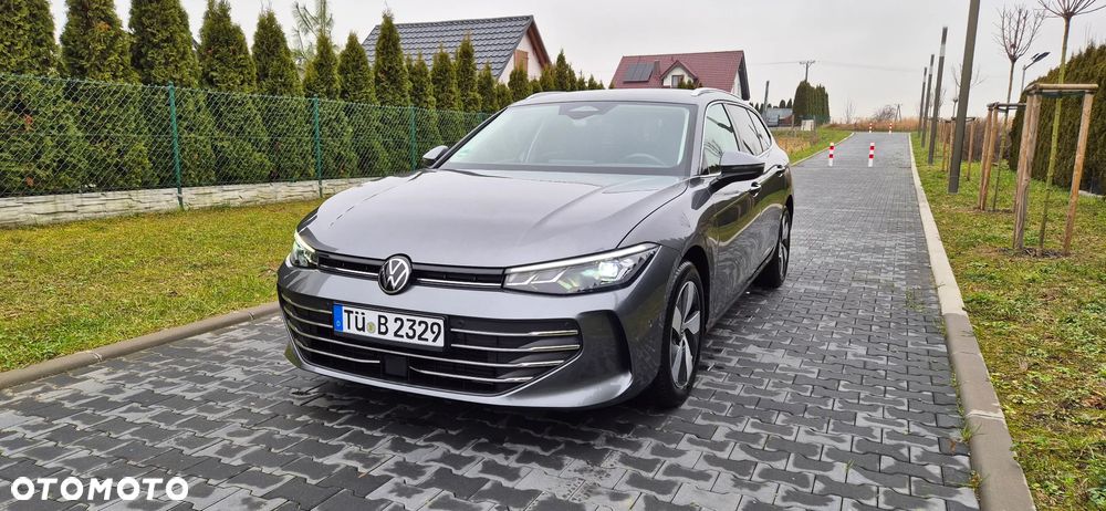 Volkswagen Passat - 10