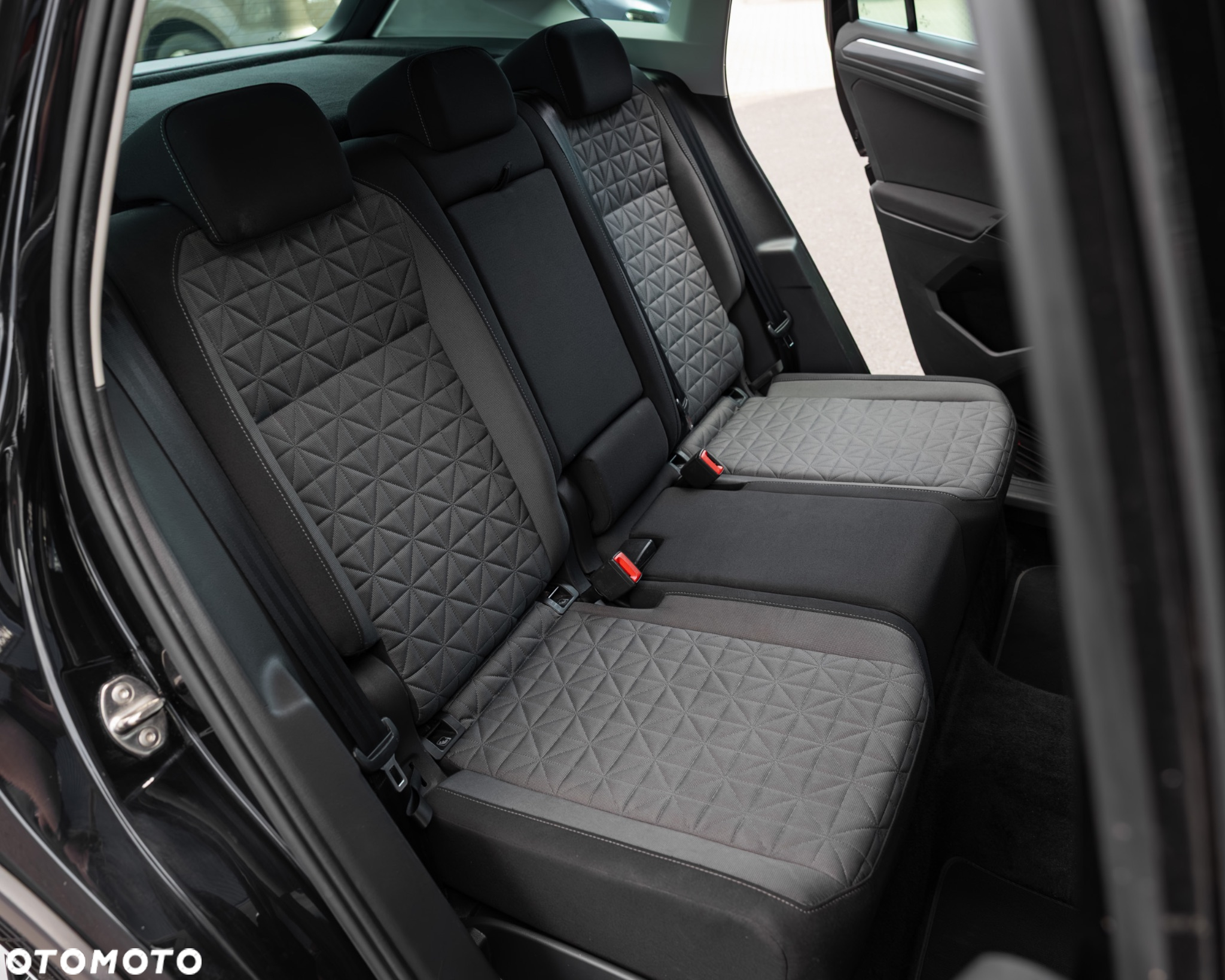 Volkswagen Tiguan 2.0 TDI Life DSG - 17