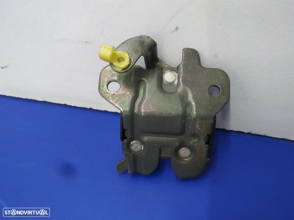 FECHADURA MALA / PORTA TRASEIRA HYUNDAI LANTRA II 1999 -4GR - 4