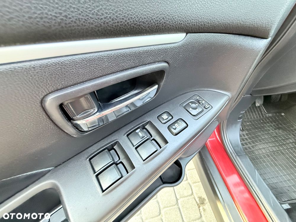 Mitsubishi ASX 1.8 DI-D 2WD Top - 24