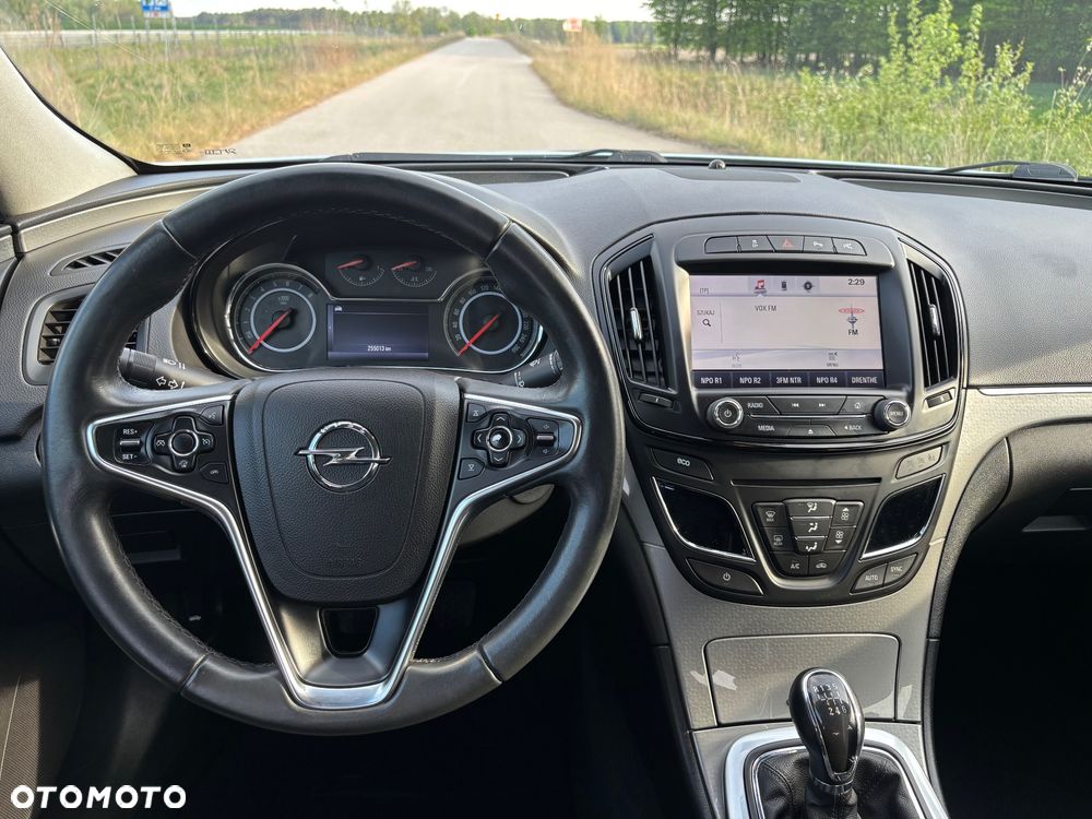 Opel Insignia 1.4 T Cosmo S&S - 14