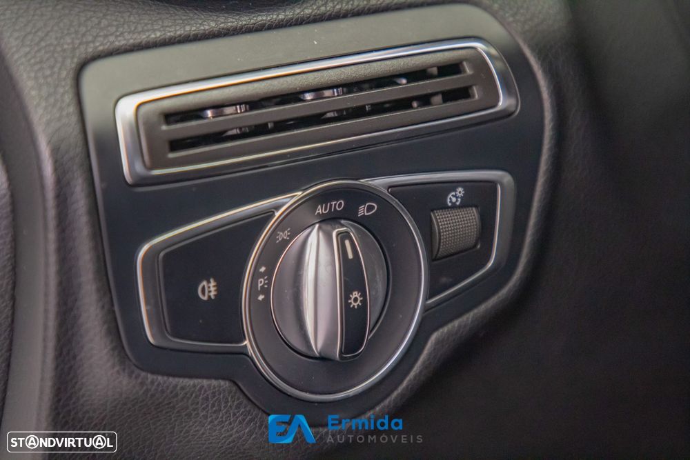 Mercedes-Benz C 220 d AMG Line - 45
