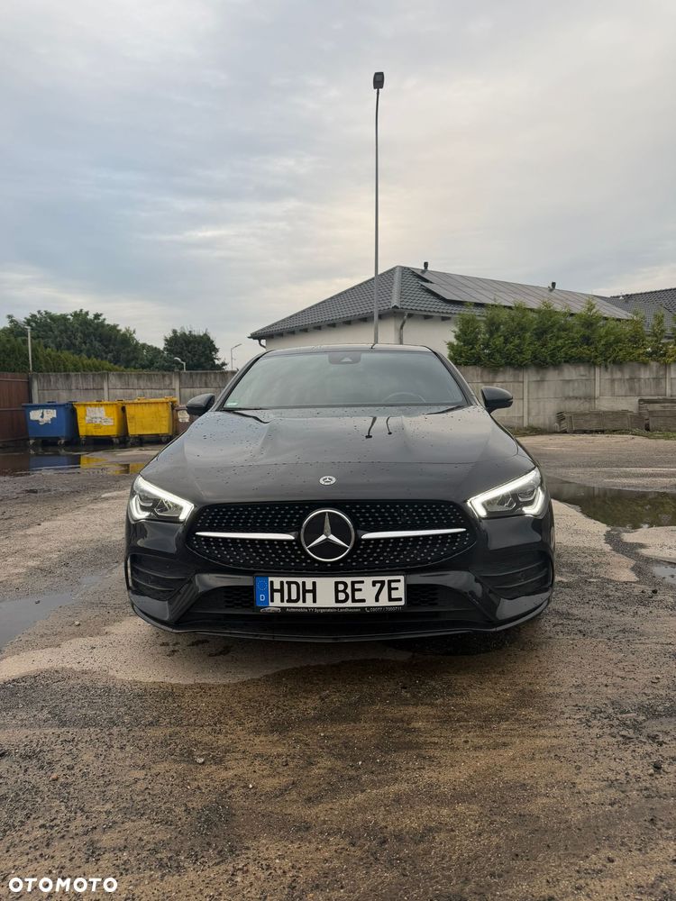 Mercedes-Benz CLA 250 e 8G-DCT AMG Line - 1