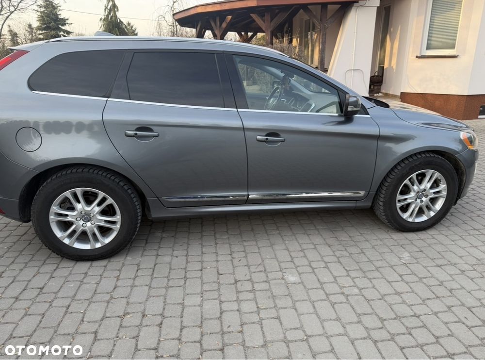 Volvo XC 60 - 6