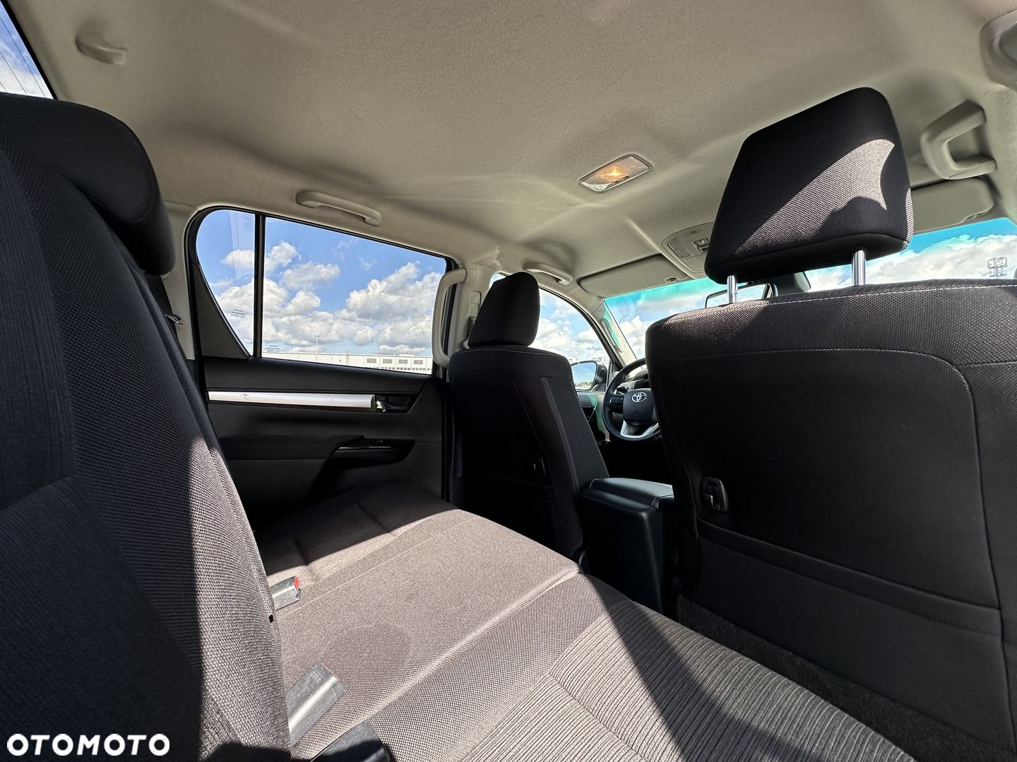 Toyota Hilux 2.8 D-4D Double Cab SR5 4x4 - 13