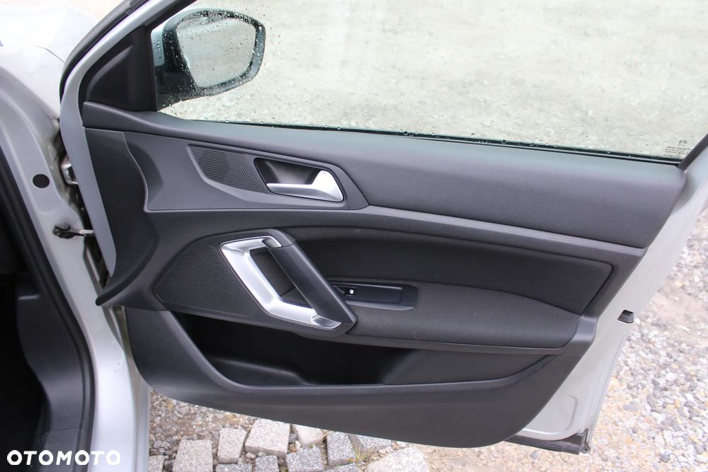 Peugeot 308 1.6 BlueHDi Active S&S - 20