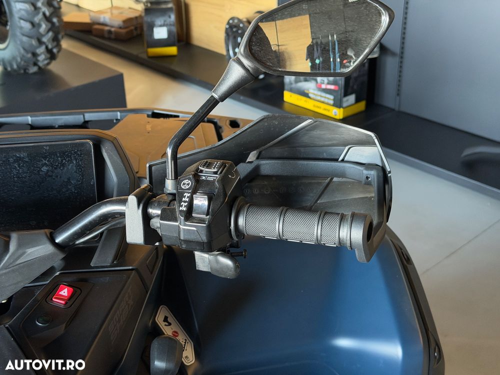 Can-Am Outlander Max - 10