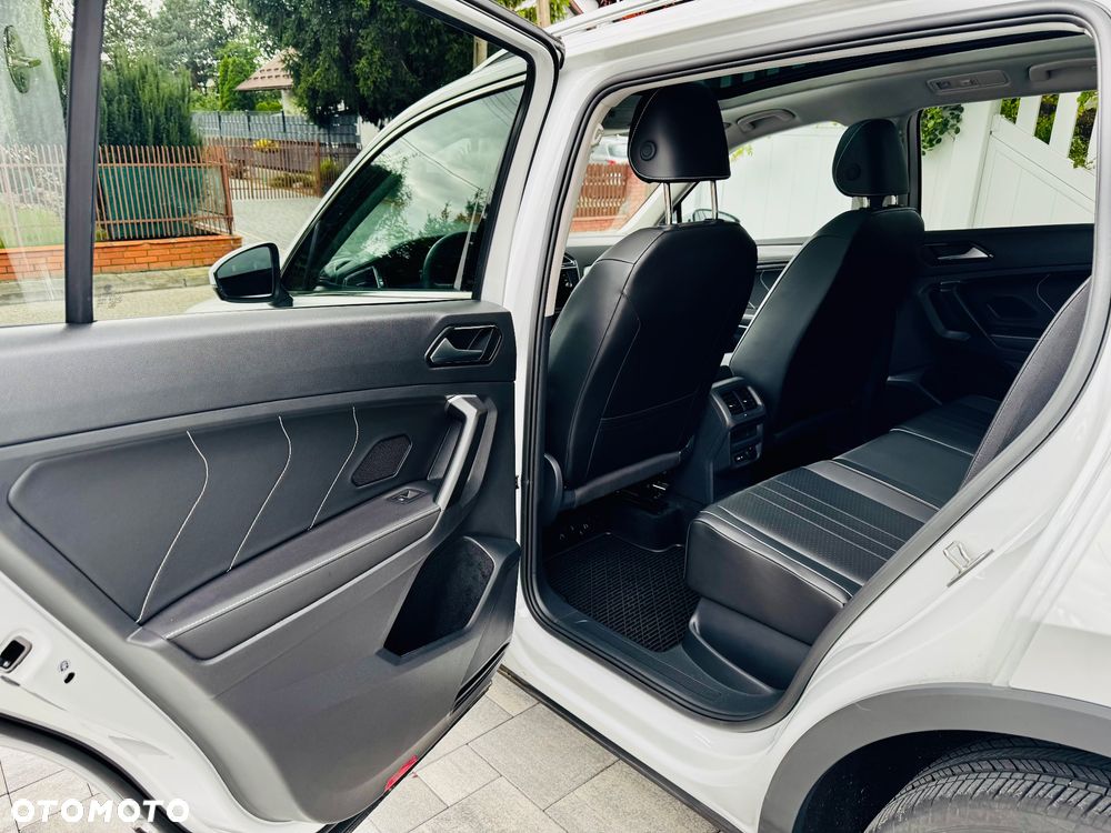 Volkswagen Tiguan - 11