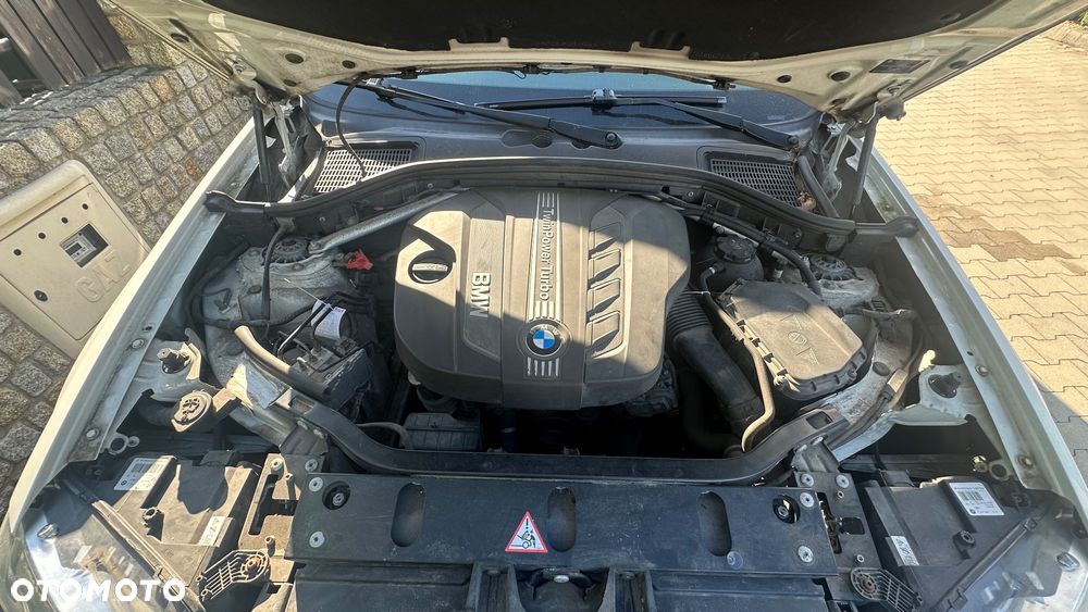 BMW X3 xDrive20d - 23