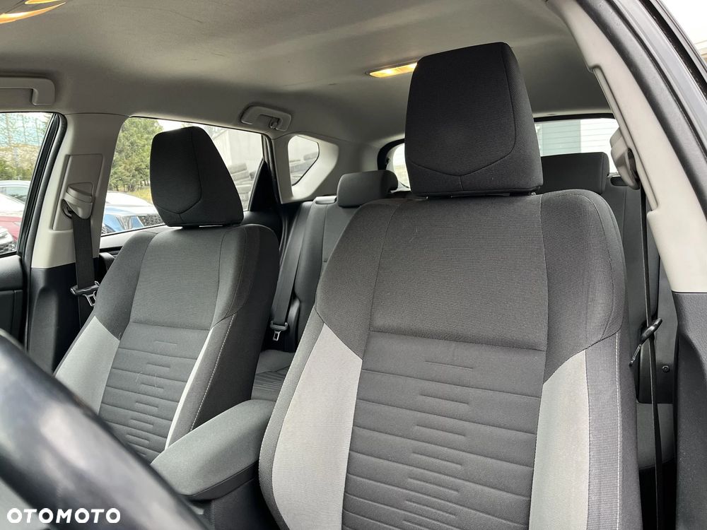 Toyota Auris 1.6 D-4D Premium - 11