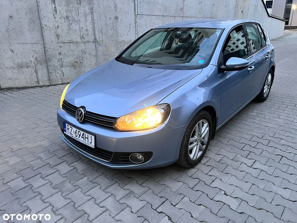 Volkswagen Golf 2.0 TDI Highline - 8