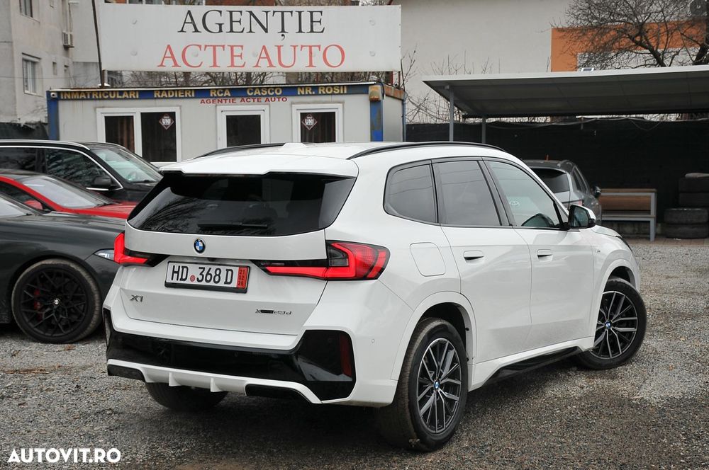 BMW X1 xDrive23d Aut. M Sportpaket - 4