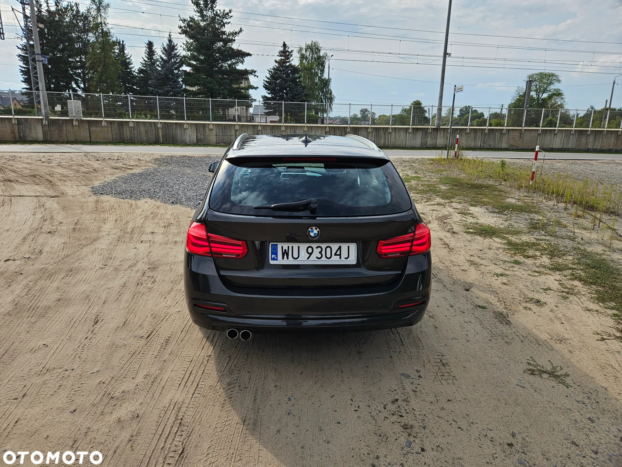 BMW Seria 3 330d xDrive - 5