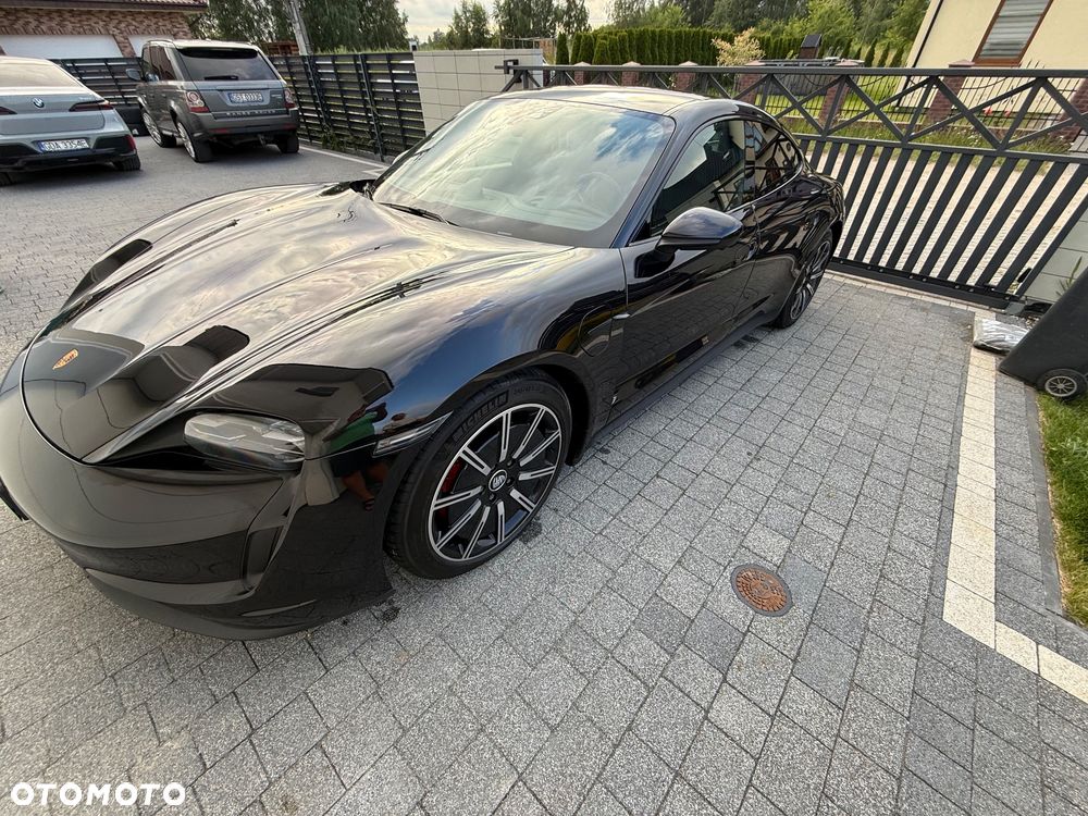 Porsche Taycan 4S - 7