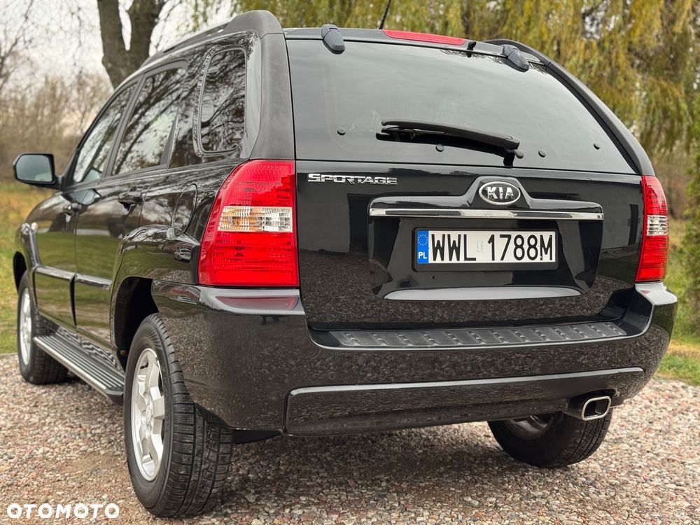 Kia Sportage 2.0 Tour + - 6