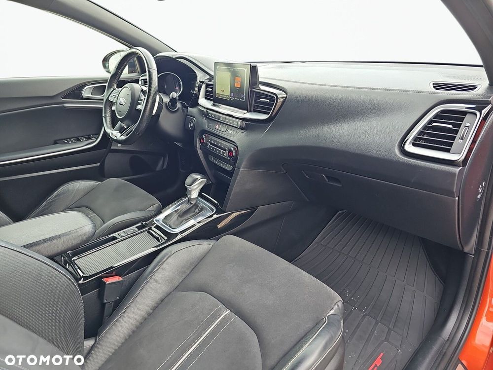 Kia ProCeed 1.6 CRDi GT Line DCT - 6