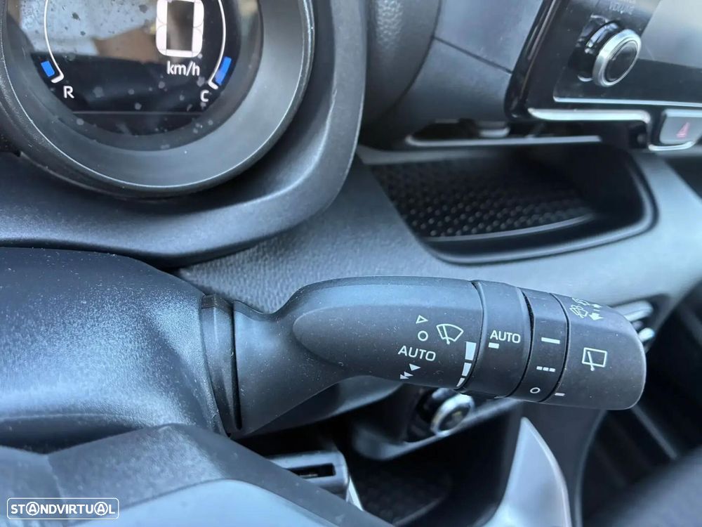Toyota Yaris - 13
