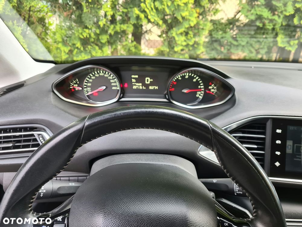 Peugeot 308 2.0 Blue HDi Allure S&S - 9