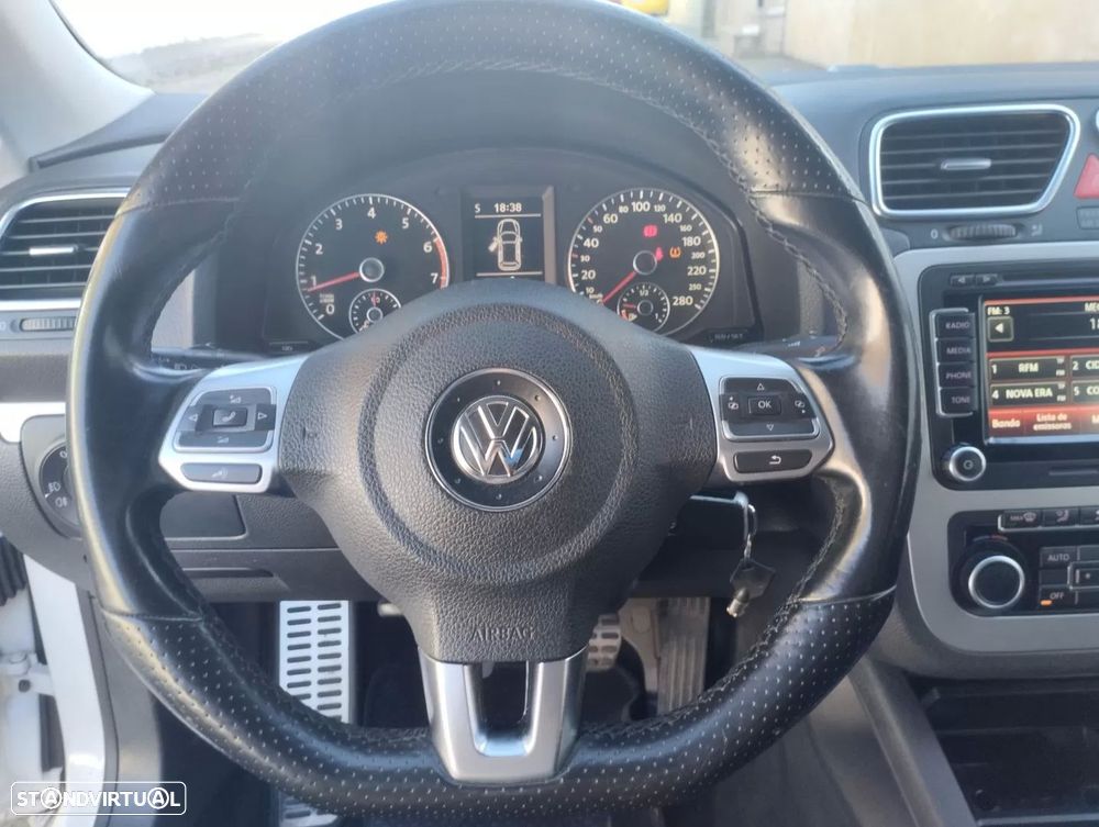 Volkswagen Scirocco 1.4 TSI Sport — fotografia 27