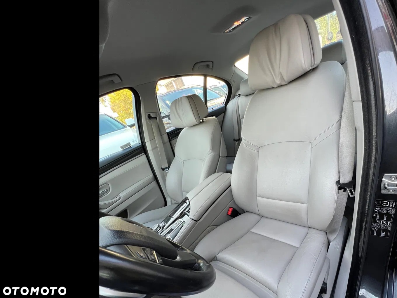 BMW Seria 5 523i Sport-Aut - 7