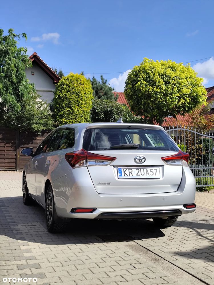Toyota Auris 1.33 VVT-i Active - 2