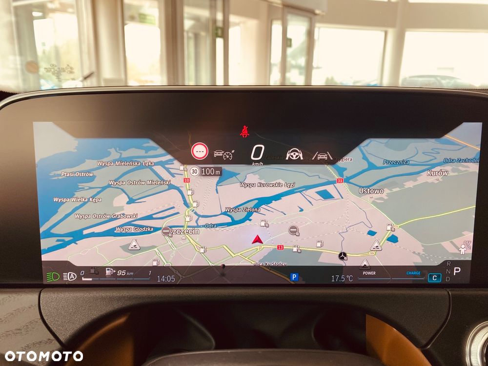 Mercedes-Benz Klasa E 200 4Matic 9G-TRONIC Edition AMG Line - 26