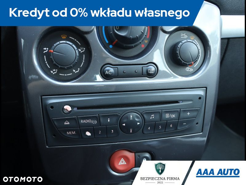 Renault Clio - 13