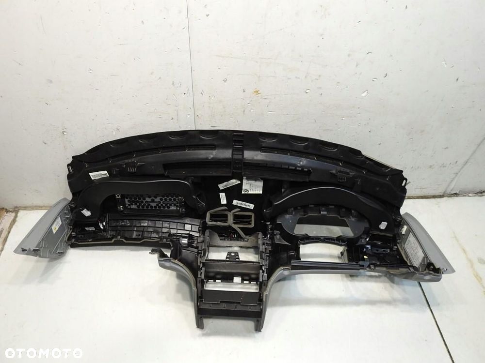 DESKA KONSOLA SKODA SUPERB II 3T1857007B - 3